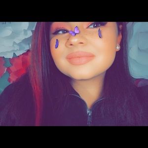 Meet your Posher, Kendra